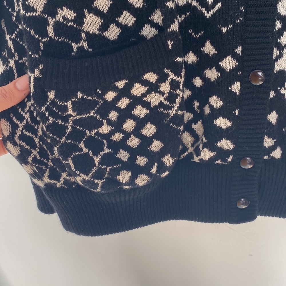 Valentino Miss V Wool and Angora Cardigan, Sz IT 42 (US M) - Picture 6 of 7